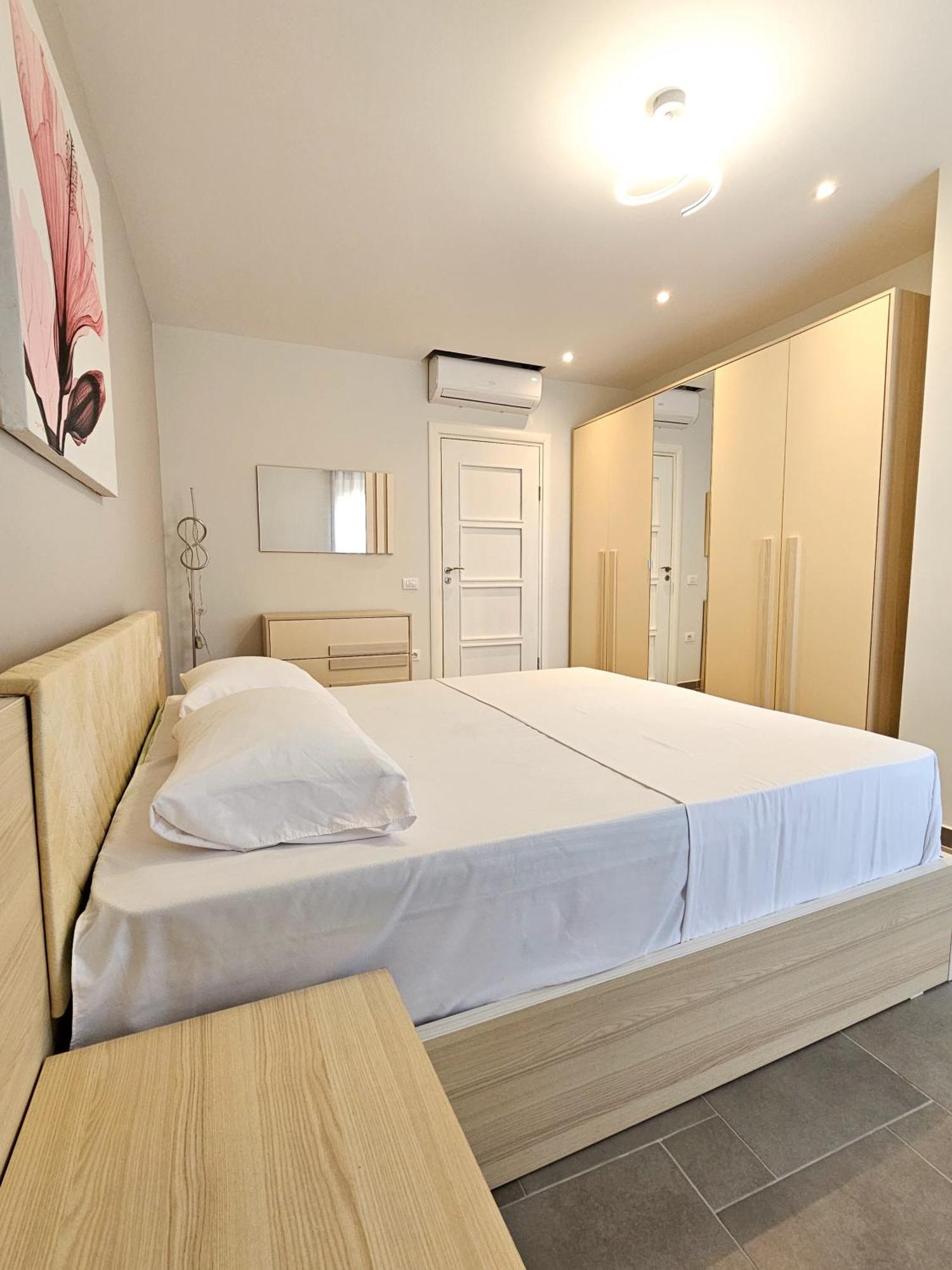 Sea View Apartments Durrës Eksteriør billede